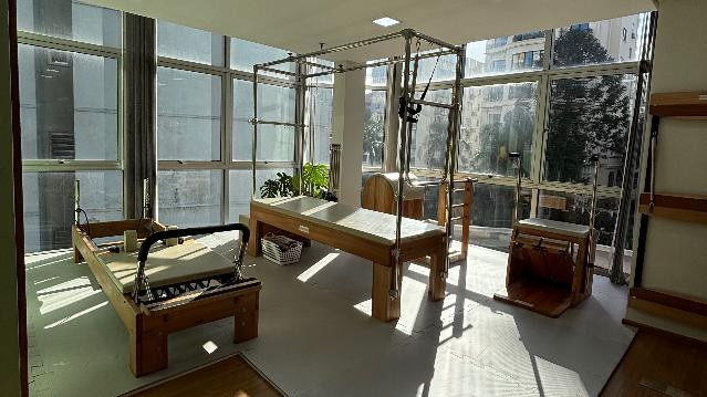 Imagem 2 da galeria do parceiro Life Studio - Poa