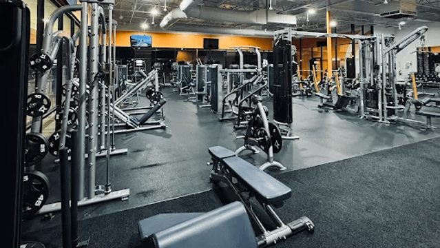 Image 1 from Iron 24 Fitness + Recovery - Conroe partner gallery