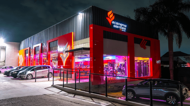 Imagem 2 da galeria do parceiro Academia Gaviões 24h - Cangaiba