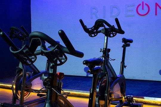 Imagen 1 de la galería del partner Ride On Indoor Cycling Studio
