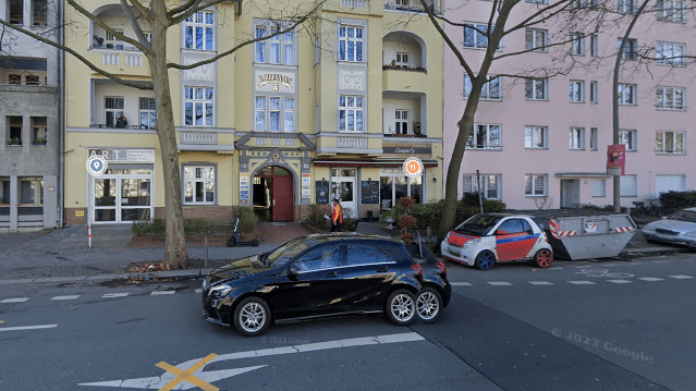 Bild 2 von Yoga Oase Berlin Partnergalerie