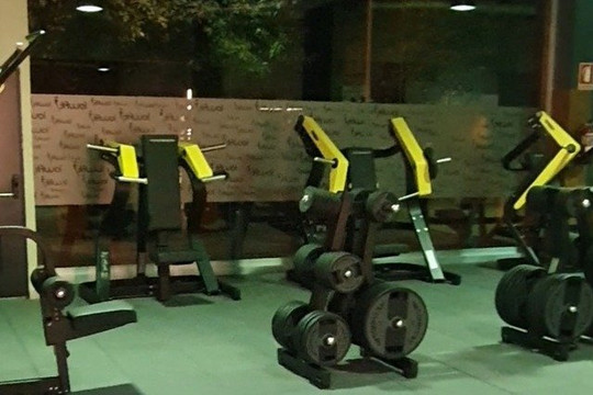 Imagen 3 de la galería del partner Lowfit - Viapol