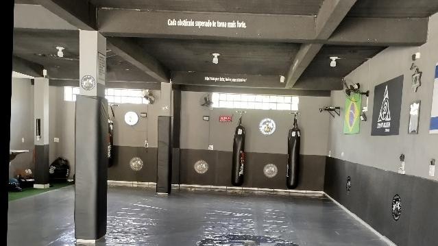 Imagem 1 da galeria do parceiro Centro de Treinamento Haganá - Especializado em Defesa Pessoal