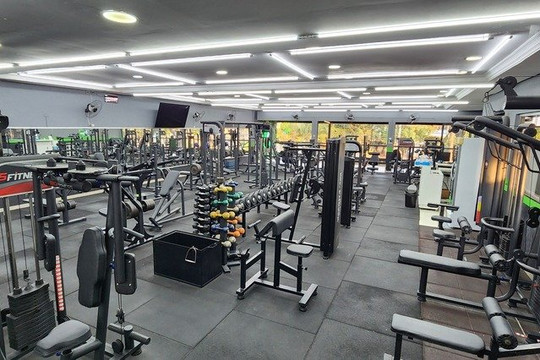 Imagem 3 da galeria do parceiro Academia RE9 FIT
