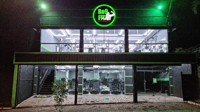 Imagem 2 da galeria do parceiro Academia RE9 FIT