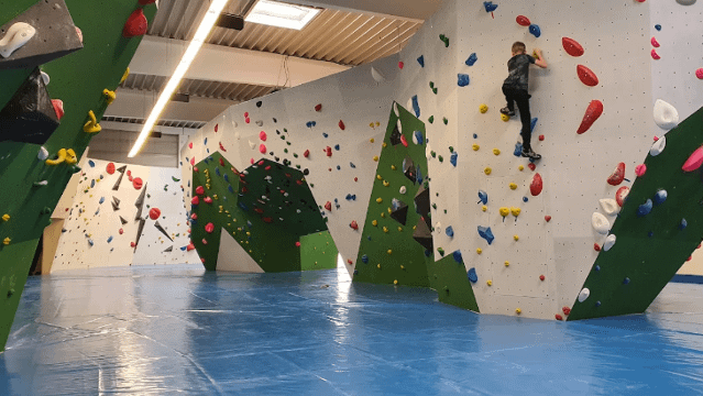 Bild 1 von Kliff Boulderhalle Partnergalerie