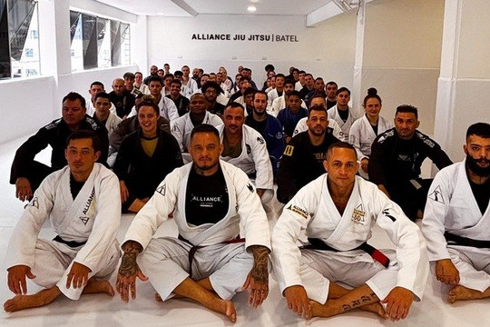 Imagem 1 da galeria do parceiro Alliance Jiu Jitsu Curitiba Batel