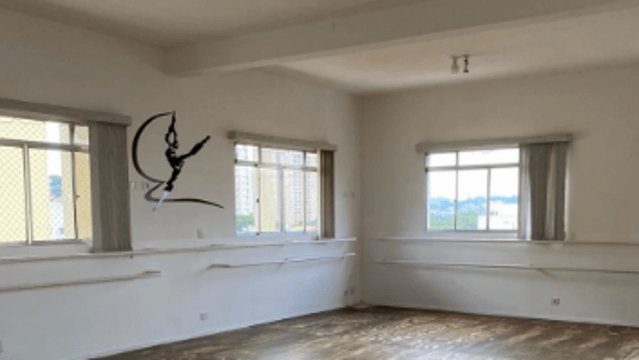 Imagem 1 da galeria do parceiro Studio Clayds Zwing