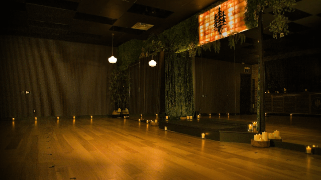 Image 2 from The Prana Lounge partner gallery