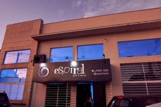 Imagem 2 da galeria do parceiro Espiral Pole e Dança