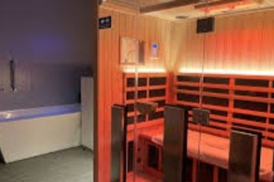 Image 3 from Float Seattle (Renton Landing) partner gallery