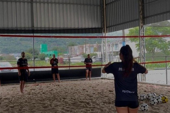 Imagem 3 da galeria do parceiro C.T de Futevôlei Kaue Schmidt