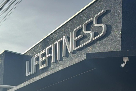 Imagem 2 da galeria do parceiro Academia e Studio Life Fitness