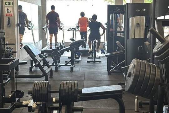 Imagem 1 da galeria do parceiro Academia e Studio Life Fitness