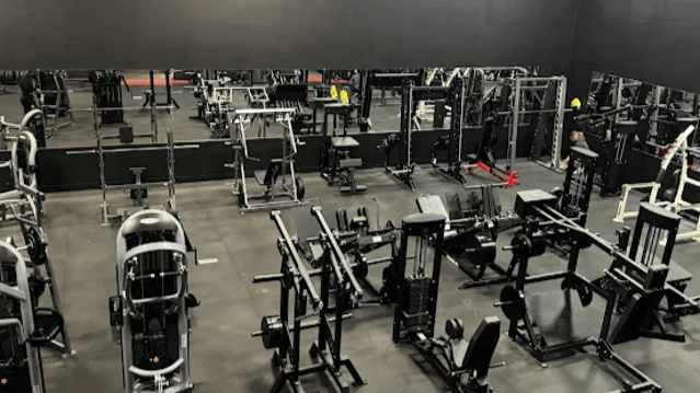 Image 3 from Lions Den Chico partner gallery