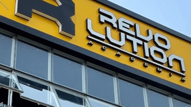 Imagem 2 da galeria do parceiro Academia Revolution