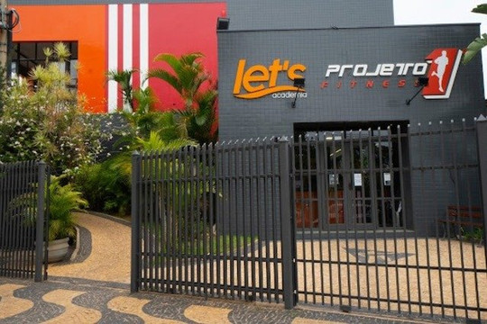 Imagem 2 da galeria do parceiro Let's Swim