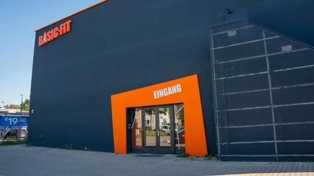 Bild 2 von Basic-Fit Berlin Partnergalerie