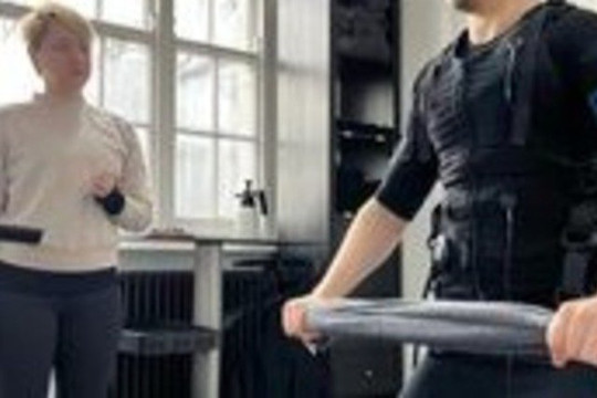 Image 3 from EMS fit Chiswick partner gallery