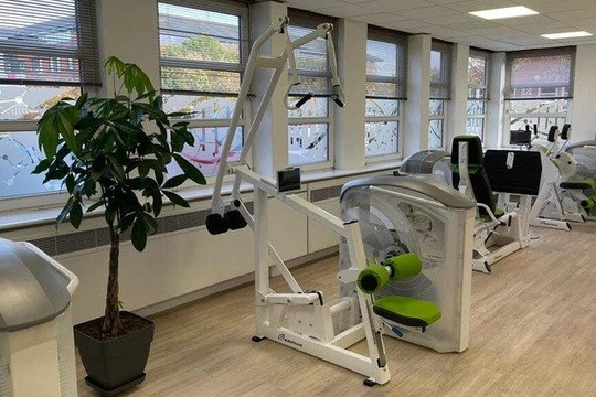 Image 1 from fit20 edinburgh south gyle partner gallery