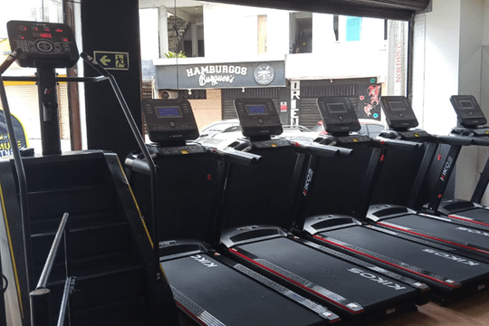 Imagem 1 da galeria do parceiro Academia Bete Fitness