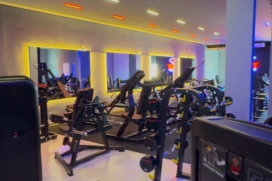 Imagem 1 da galeria do parceiro Hero Academia 2