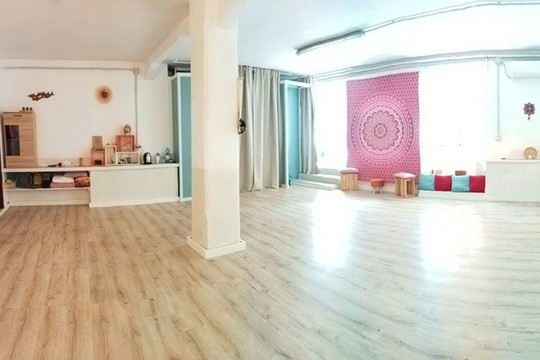 Imagen 1 de la galería del partner Yoganauta