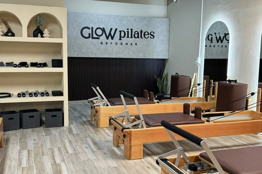 Imagen 1 de la galería del partner Glow Pilates Reformer