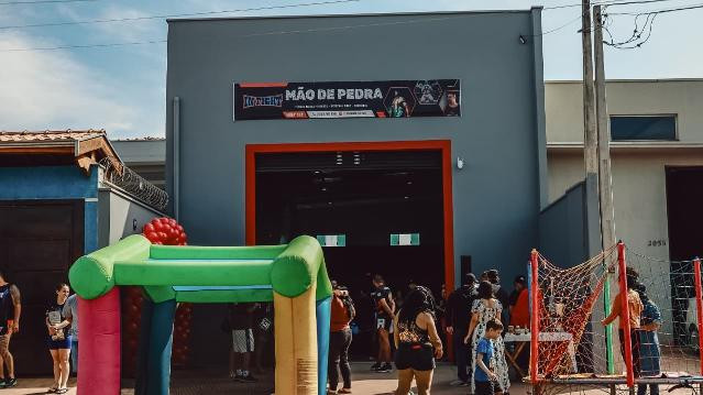 Imagem 2 da galeria do parceiro Mão de Pedra Unidade 2