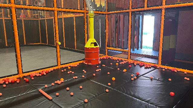 Bild 2 von NINFLY - Motorik Spielplatz Partnergalerie