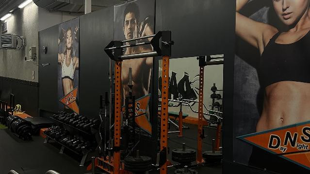 Bild 1 von Day Night Sports Potsdam Partnergalerie