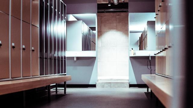 Bild 3 von JONNY M. Club Women Rotebühlplatz Partnergalerie