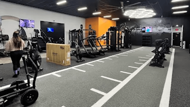 Image 1 from Iron 24 Fitness + Recovery - Clarksville partner gallery