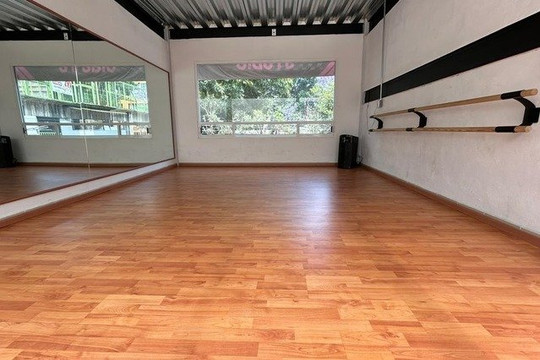 Imagen 3 de la galería del partner Sporthalle