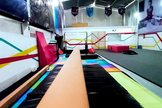 Imagen 1 de la galería del partner Sporthalle