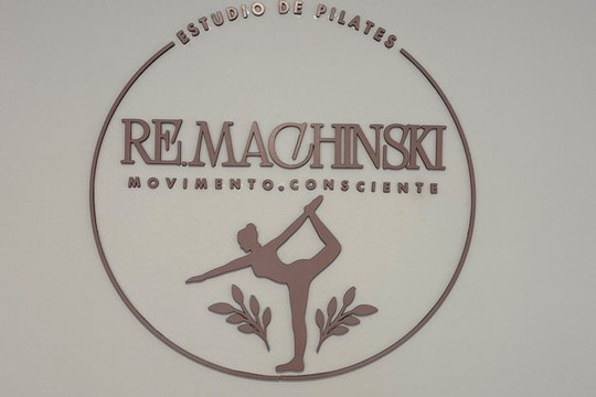 Imagem 2 da galeria do parceiro Estúdio de Pilates Re Machinski