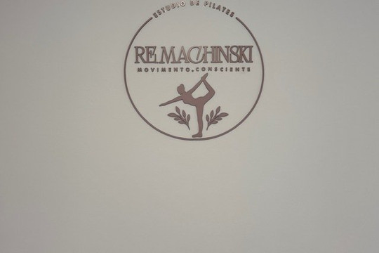 Imagem 3 da galeria do parceiro Estúdio de Pilates Re Machinski