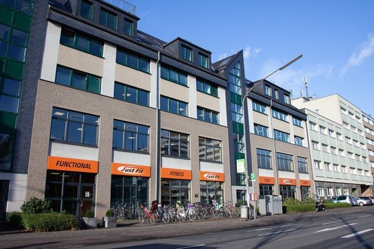 Bild 2 von Just Fit 01 Classic Partnergalerie