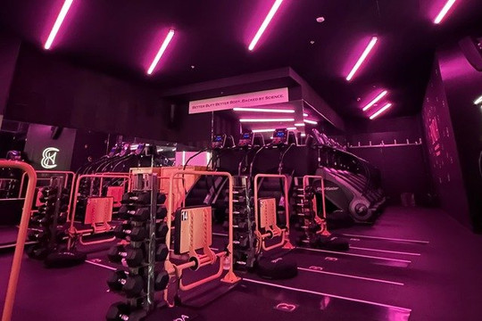 Image 1 from Bunda Santa Monica partner gallery