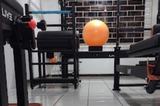 Imagem 2 da galeria do parceiro Arco-Íris & Girassol Sua Fisio