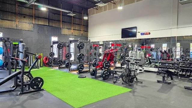 Image 2 de la galerie du partenaire Metric Fitness Calgary
