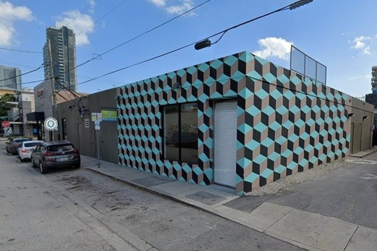 Image 2 from 305 Grappling partner gallery