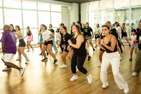 Imagem 1 da galeria do parceiro Dance Two Com