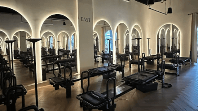 Image 1 de la galerie du partenaire Lagree Studio