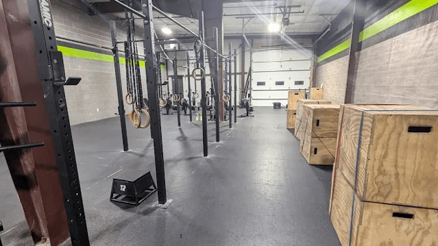 Image 3 from CrossFit 8035 West partner gallery