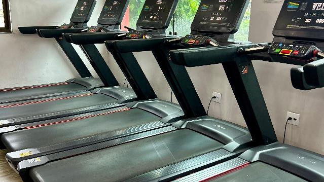 Imagem 3 da galeria do parceiro Four Line