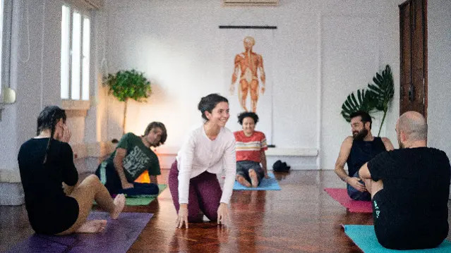 Imagem 3 da galeria do parceiro Hatha Yoga com Irene Tolu