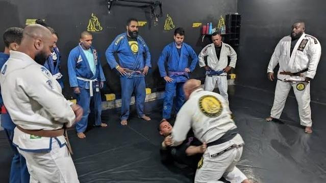 Imagem 1 da galeria do parceiro Centro de Treinamento SF Team