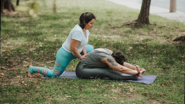 Imagem 1 da galeria do parceiro Daia Prof de Yoga