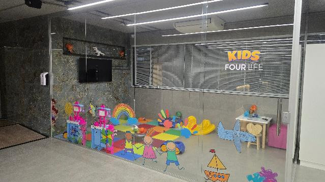 Imagem 3 da galeria do parceiro Four Life Academia